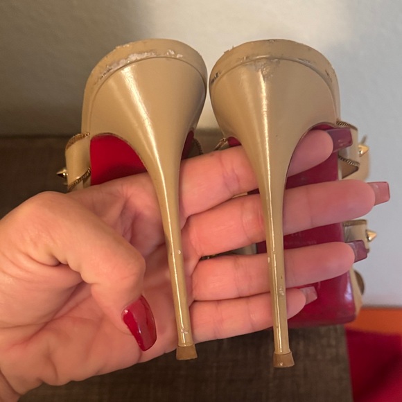 Christian Louboutin Tan Studded Heels - Picture 11 of 12